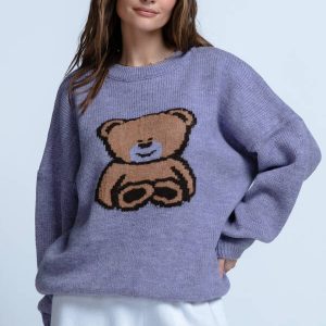 Bear sweater viol