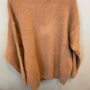 Rundhalsad mohair tröja camel
